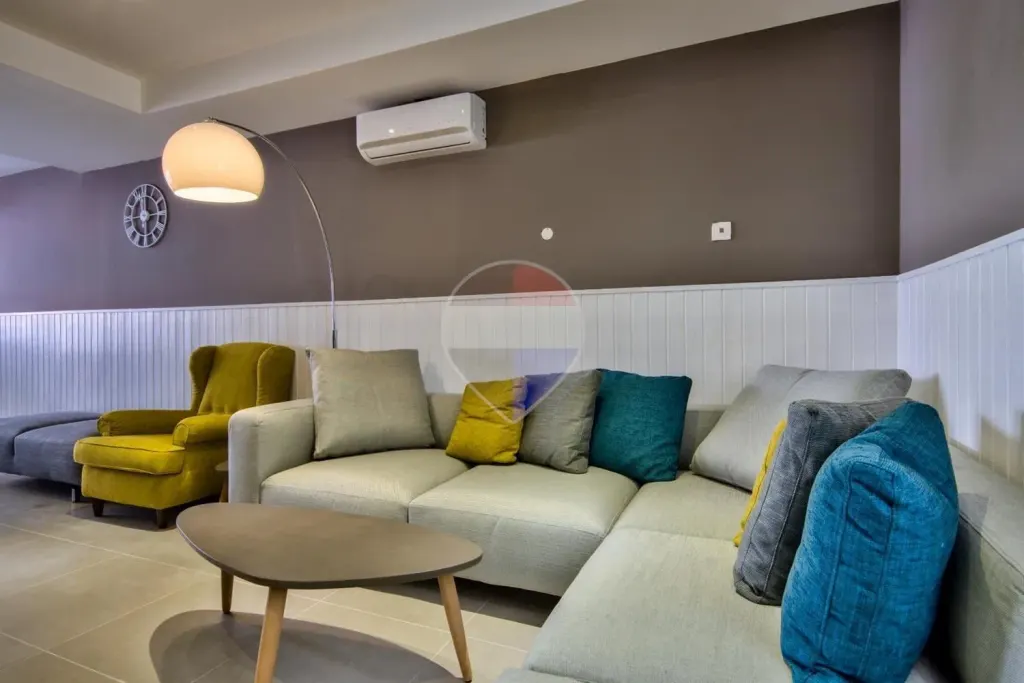 4-bedroom townhouse in Sliema — photo 2