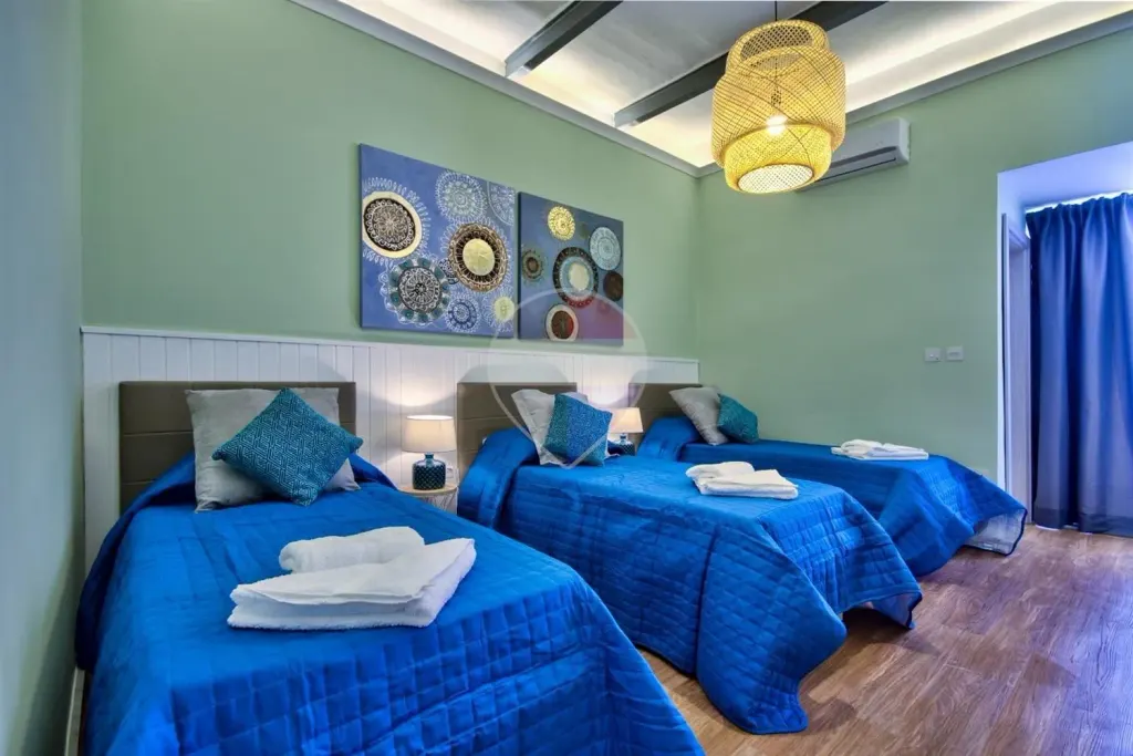 4-bedroom townhouse in Sliema — photo 11