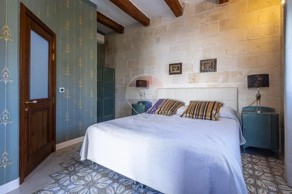 House of character in Birkirkara — photo 18