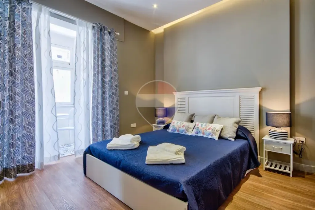 4-bedroom townhouse in Sliema — photo 10