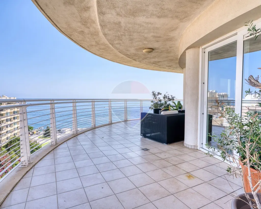 3-bedroom apartment in Sliema, Fort Cambridge — photo 3
