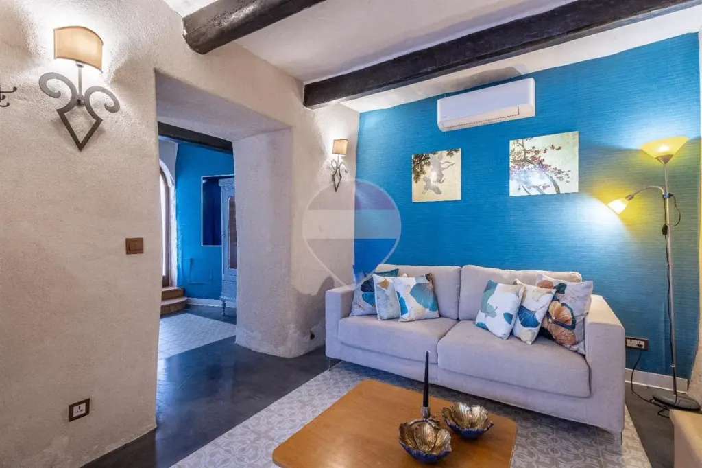 House of character in Birkirkara — photo 15