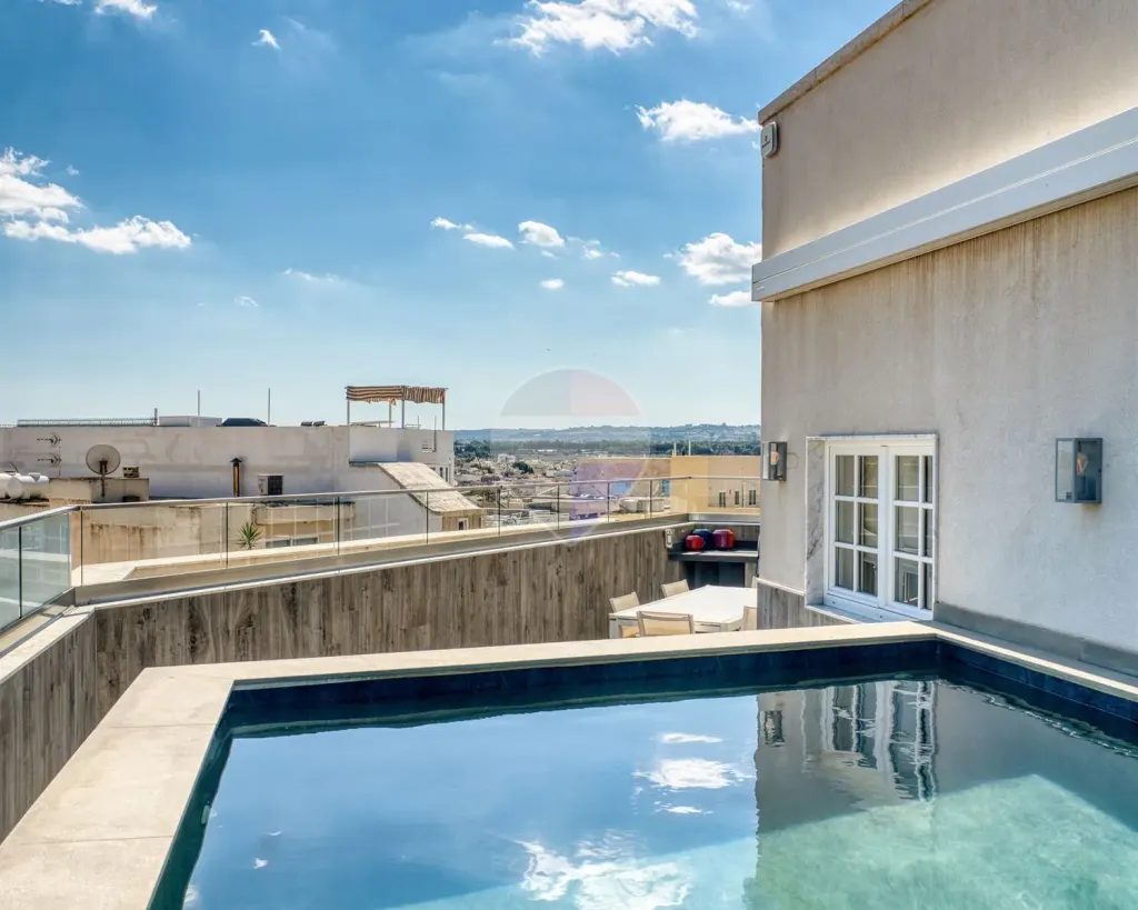 3-bedroom penthouse in Mosta — photo 20