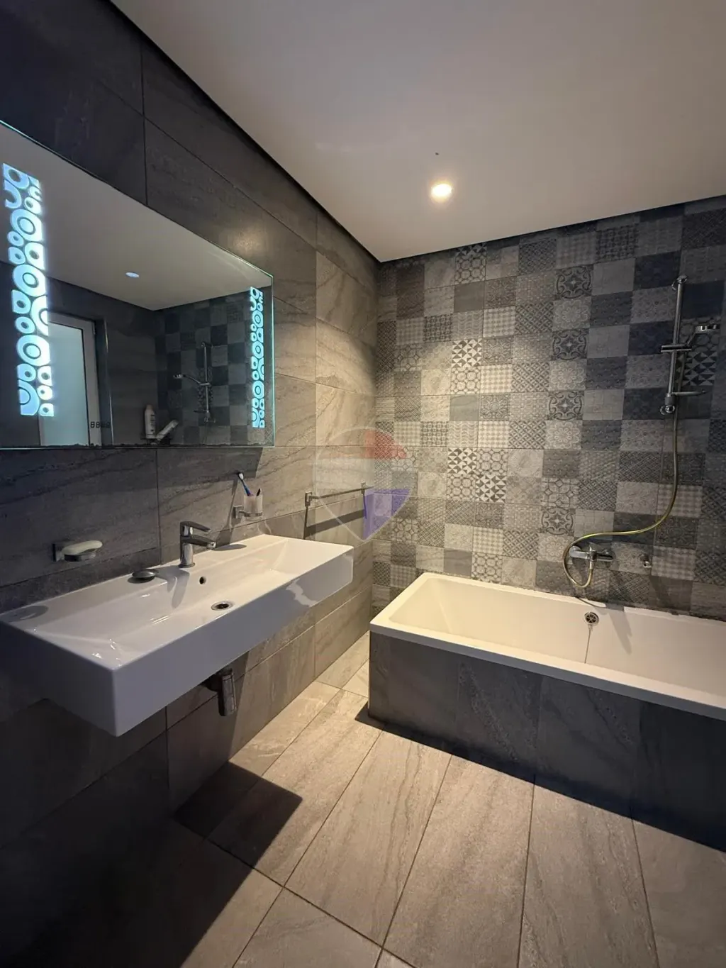 4-bedroom terraced house in Bahar Ic-Caghaq — photo 10