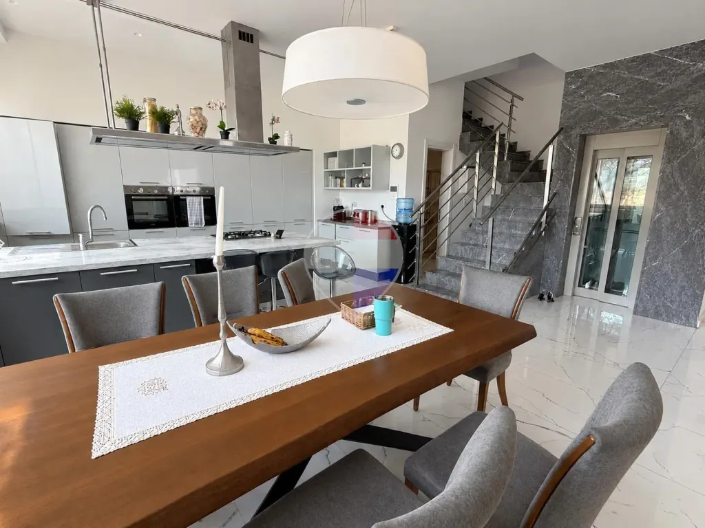 4-bedroom terraced house in Bahar Ic-Caghaq — photo 5