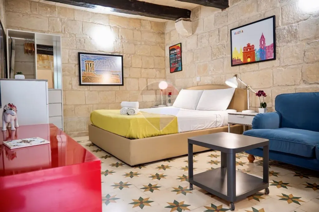 6-bedroom commercial in Valletta — photo 11