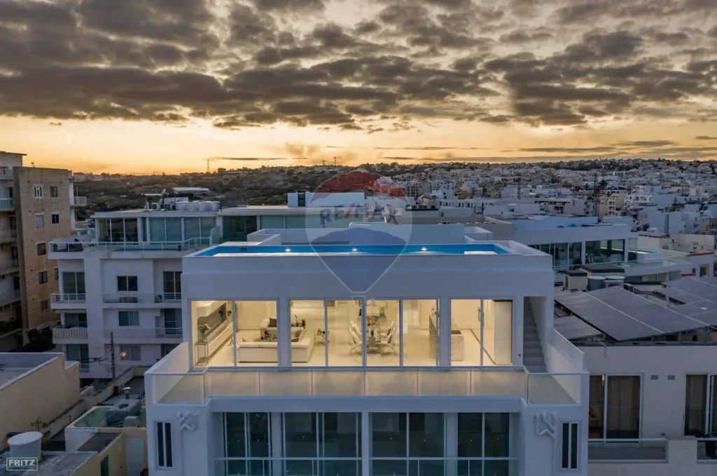 Penthouse in Swieqi — photo 3