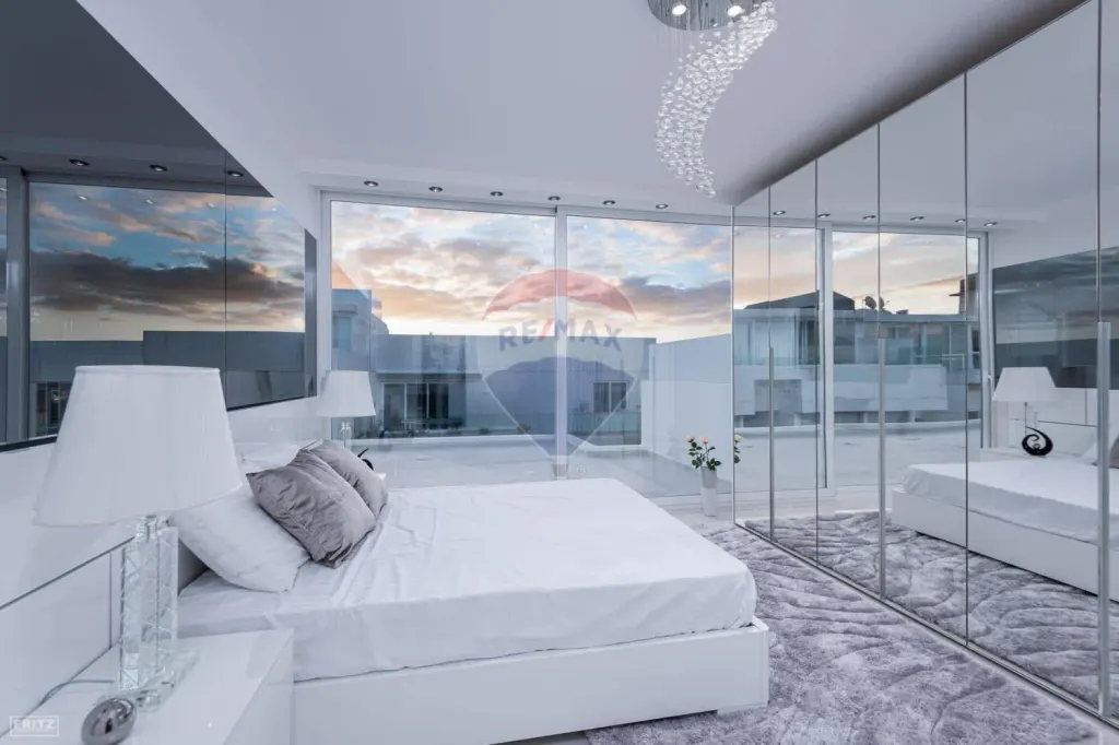 Penthouse in Swieqi — photo 11