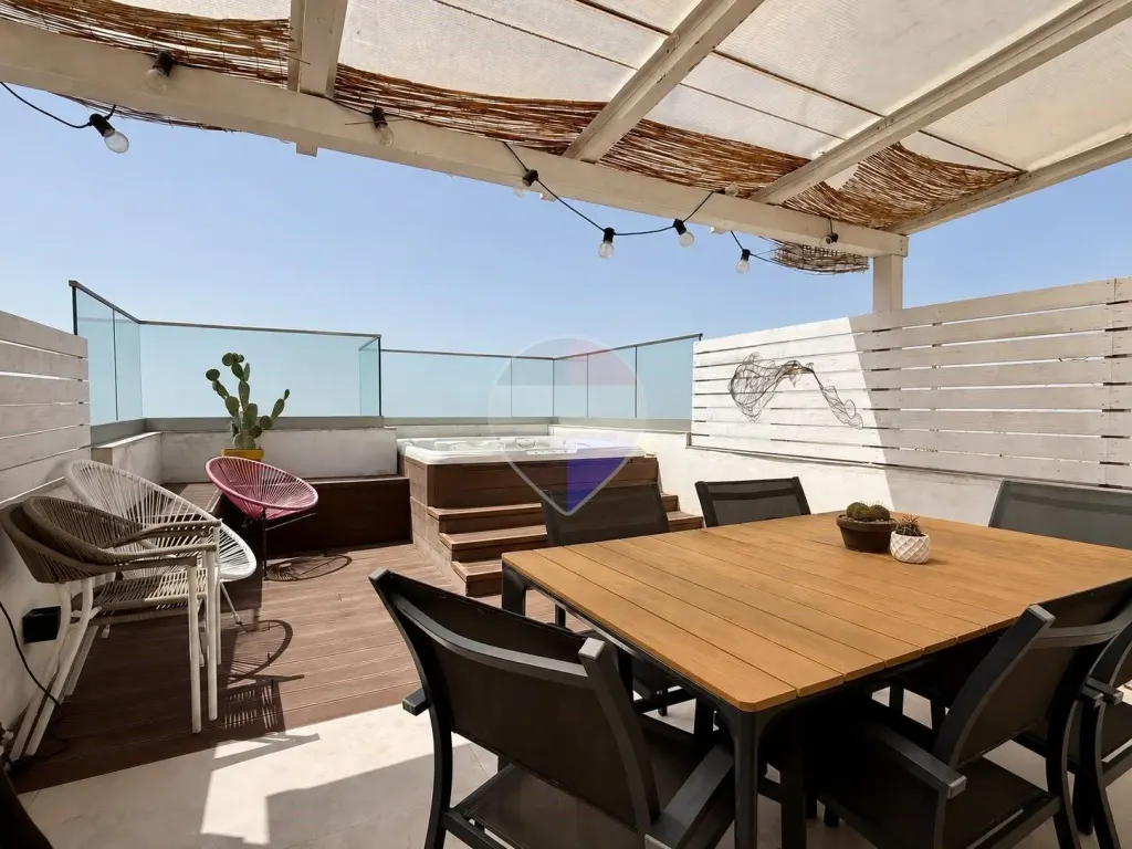 Townhouse in Sliema — photo 10