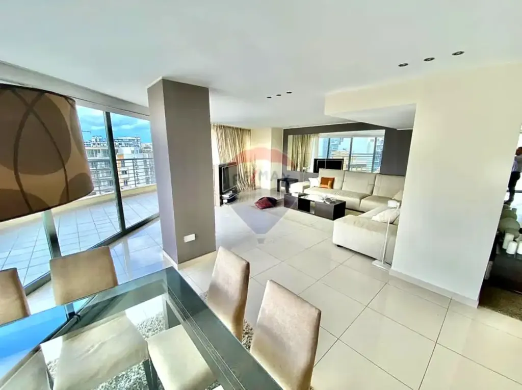 Portomaso – Duplex Penthouse, Portomaso