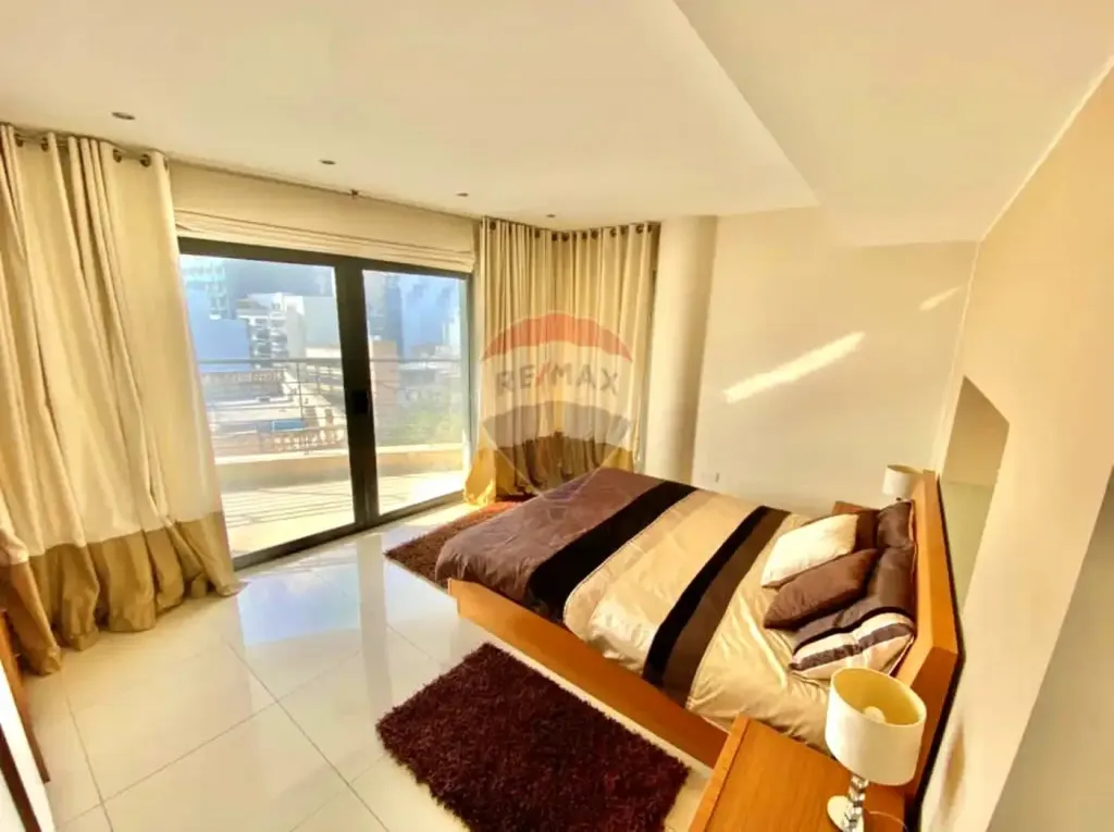 Portomaso – Duplex Penthouse — photo 8