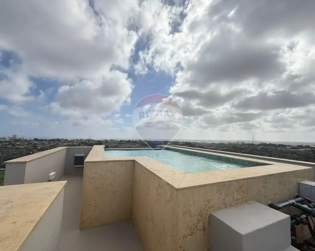 Gharghur – Penthouse, Għargħur