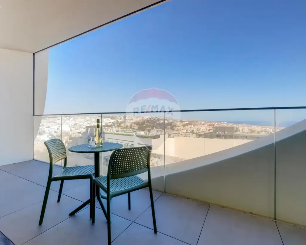 Mercury Towers – Apartment, St Julian's