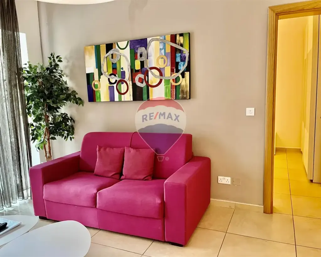 Fort Cambridge – Apartment, Sliema