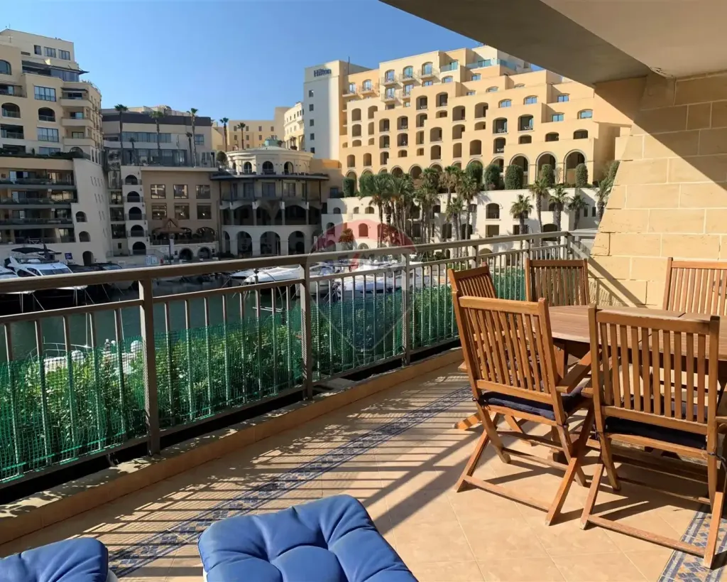 Portomaso – 2 Bedroom Apartment, Portomaso