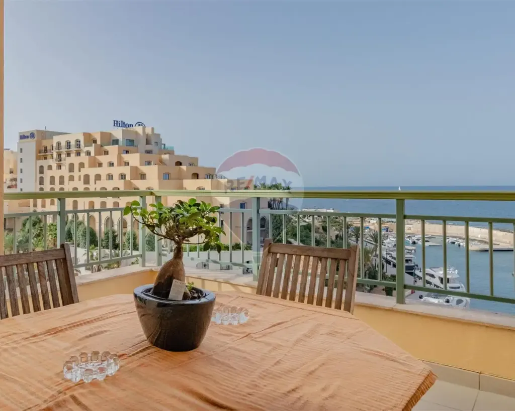 Portomaso – Apartment, Portomaso