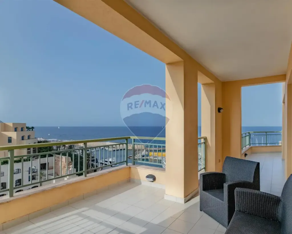 Portomaso – Apartment — photo 4