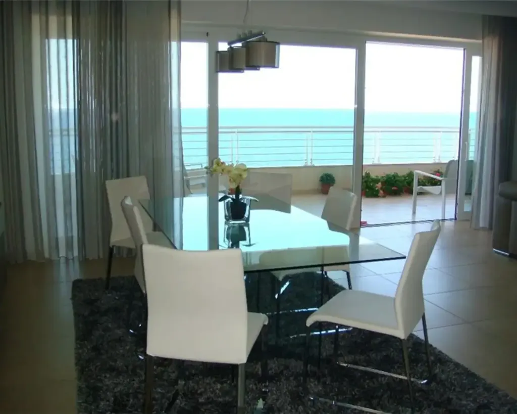 Fort Cambridge – Apartment, Sliema