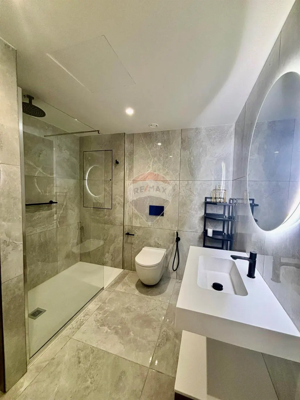 Mercury Towers – Apartment — photo 6