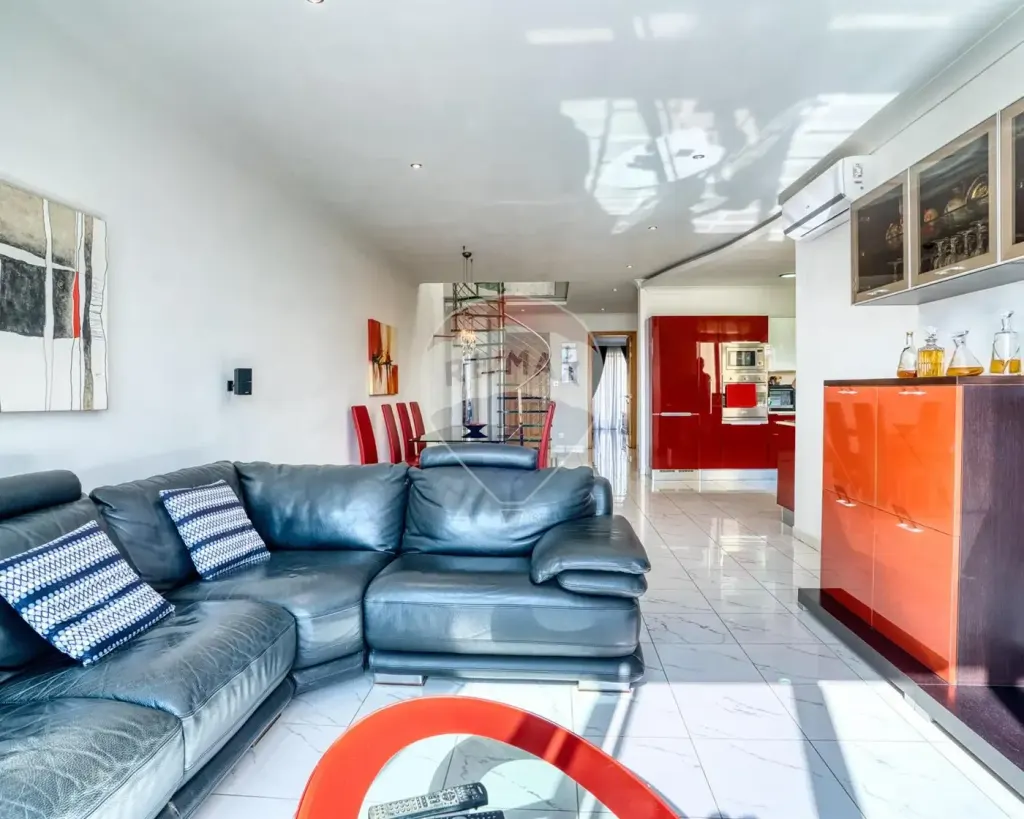 Manikata – Penthouse Duplex — photo 6