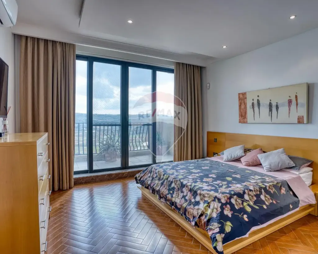 Manikata – Penthouse Duplex — photo 8