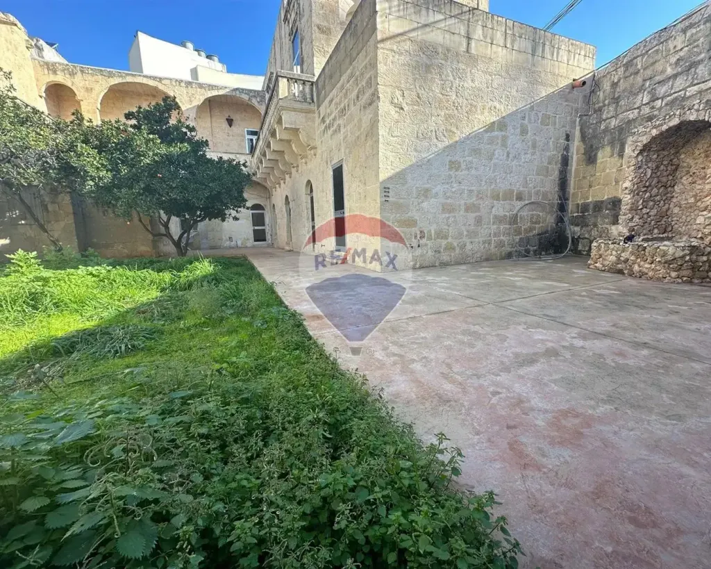 Mosta – Palazzino, Mosta