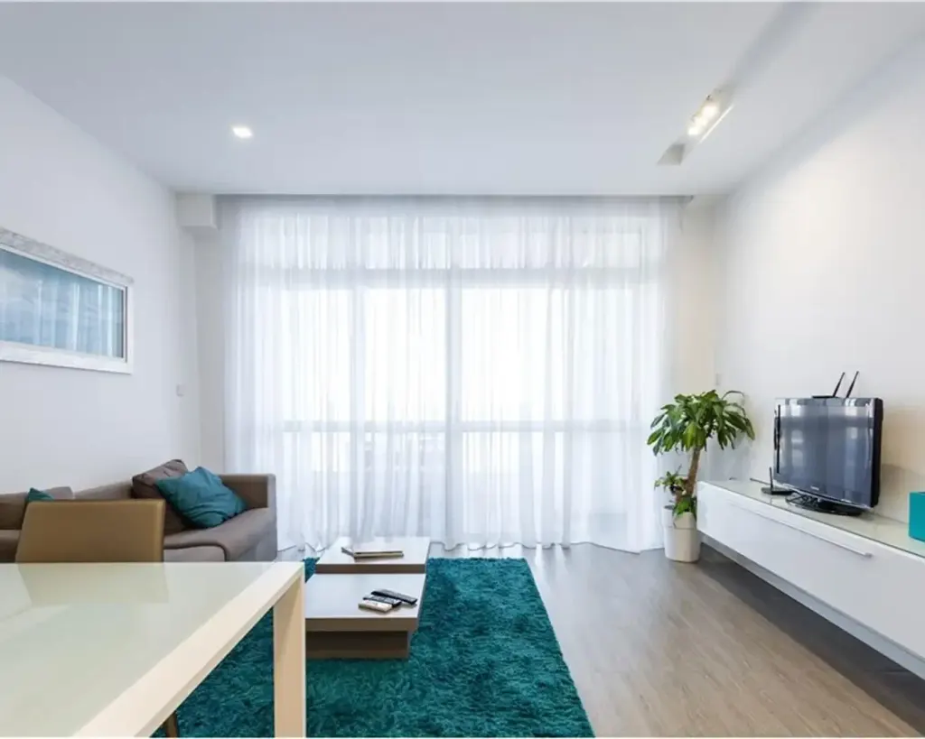 Sliema Seafront Apartment, Sliema