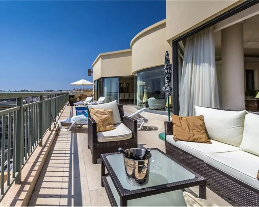 Portomaso – Penthouse — photo 2