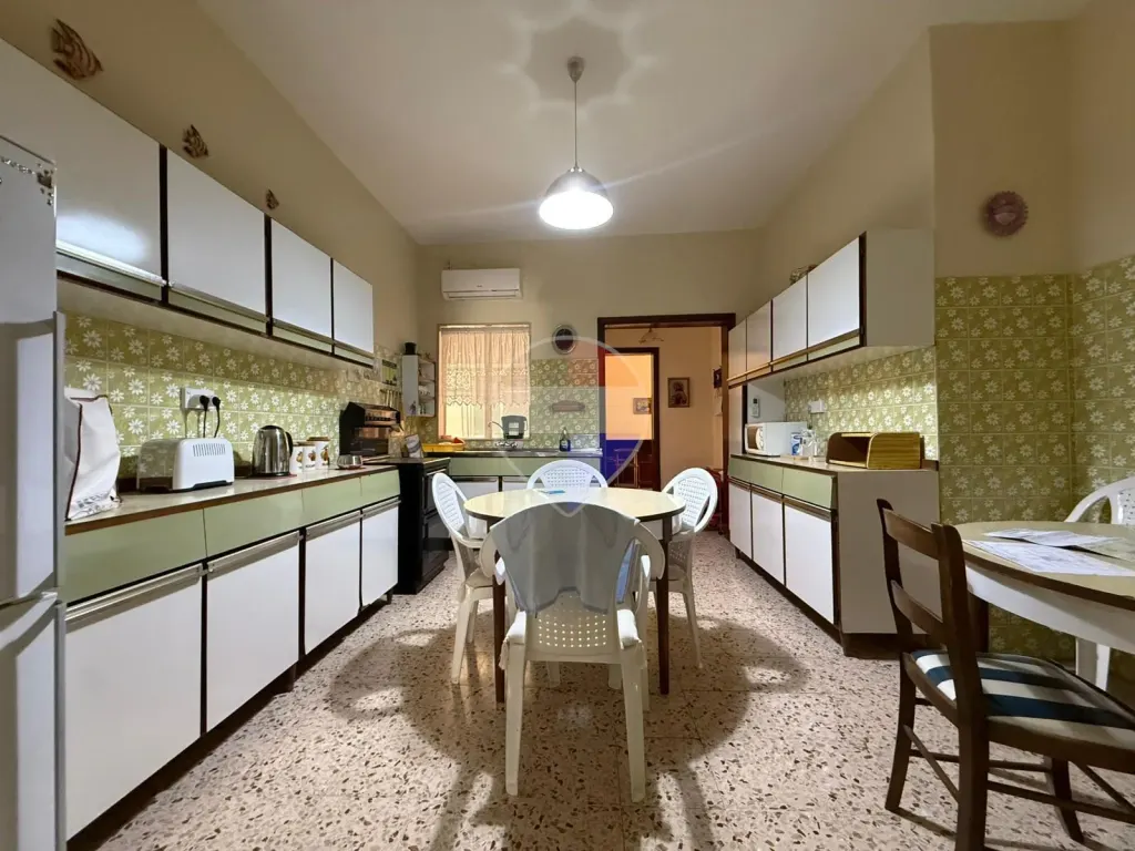 Apartment in Sliema — photo 16