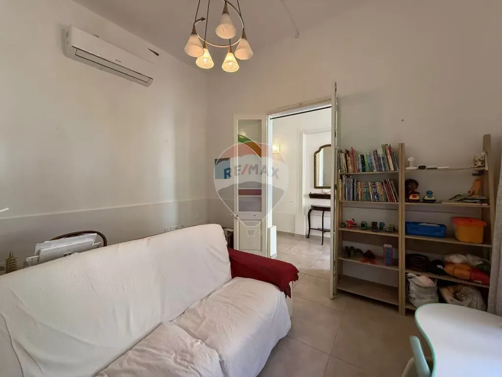 Townhouse in Sliema — photo 1