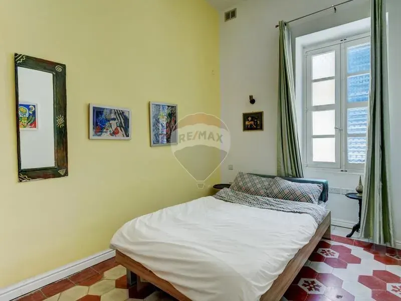 Townhouse in Sliema — photo 21