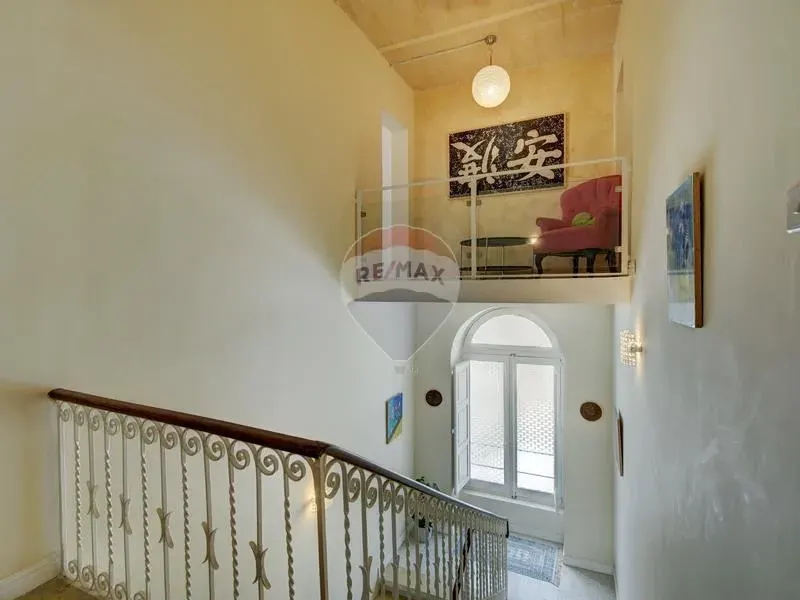 Townhouse in Sliema — photo 12