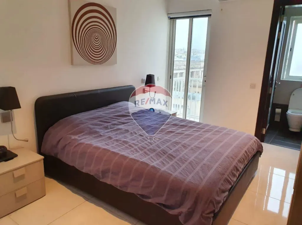 Apartment in Sliema — photo 12