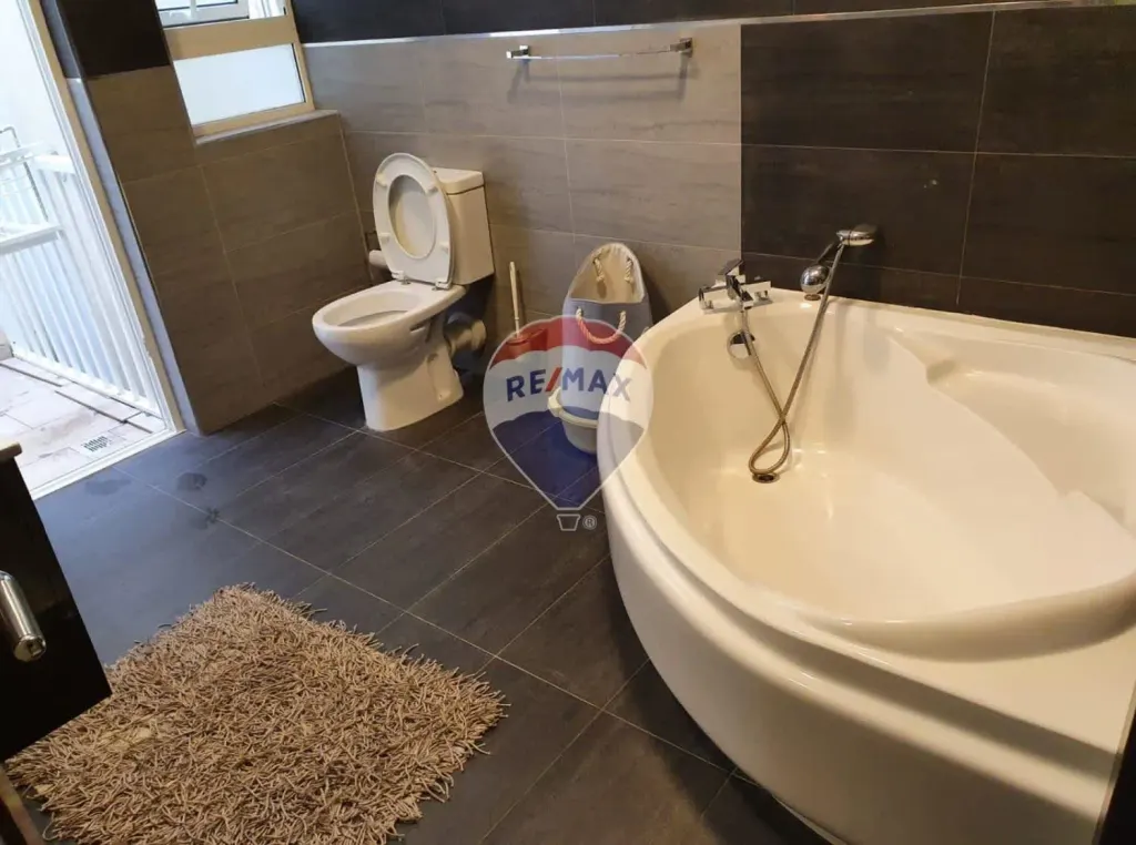 Apartment in Sliema — photo 13
