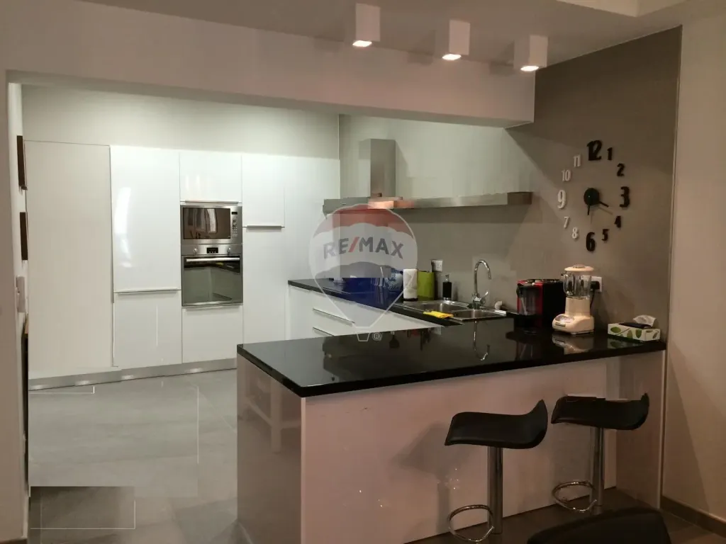 Apartment in Sliema — photo 1