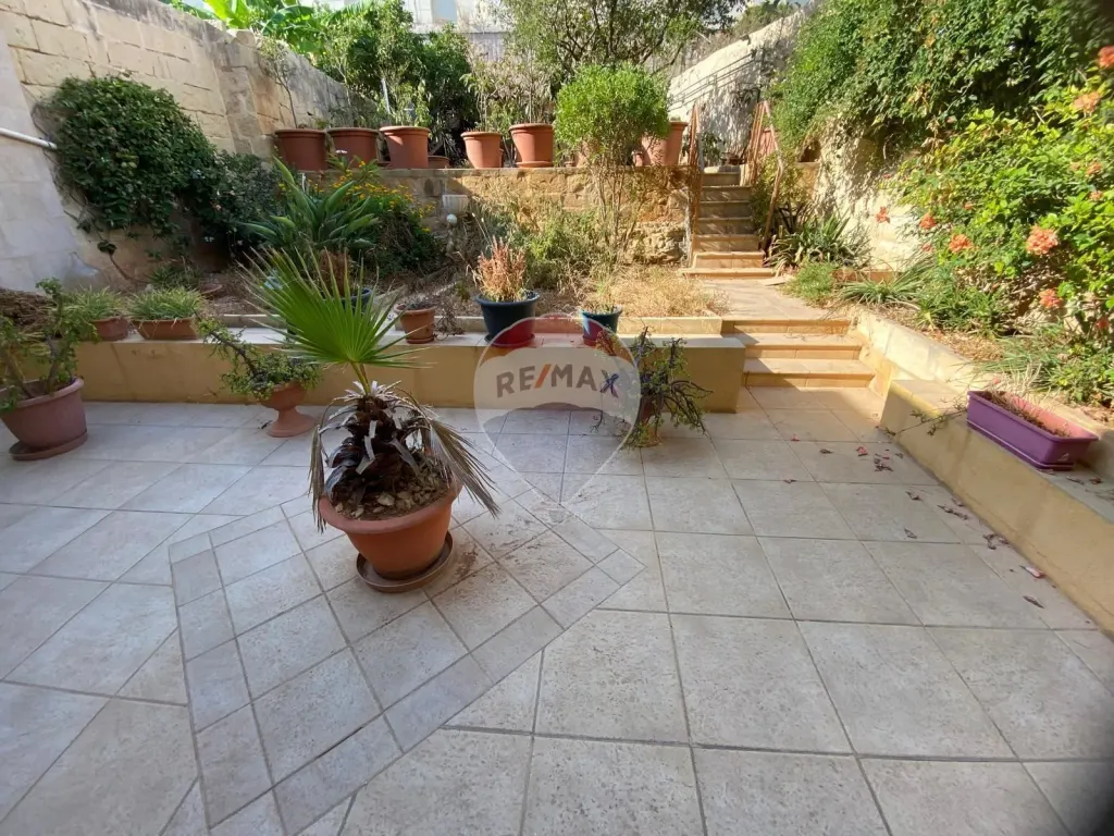 Townhouse in Sliema, Sliema