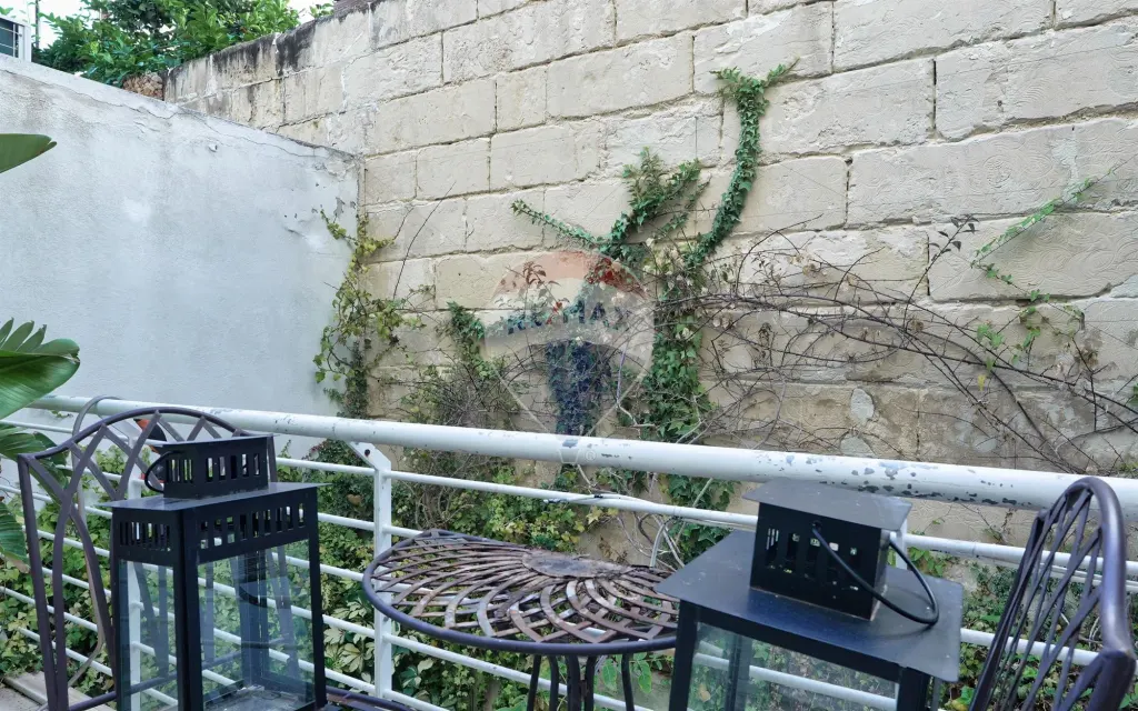 Townhouse in Sliema — photo 27