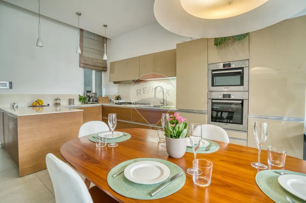 Townhouse in Sliema — photo 11
