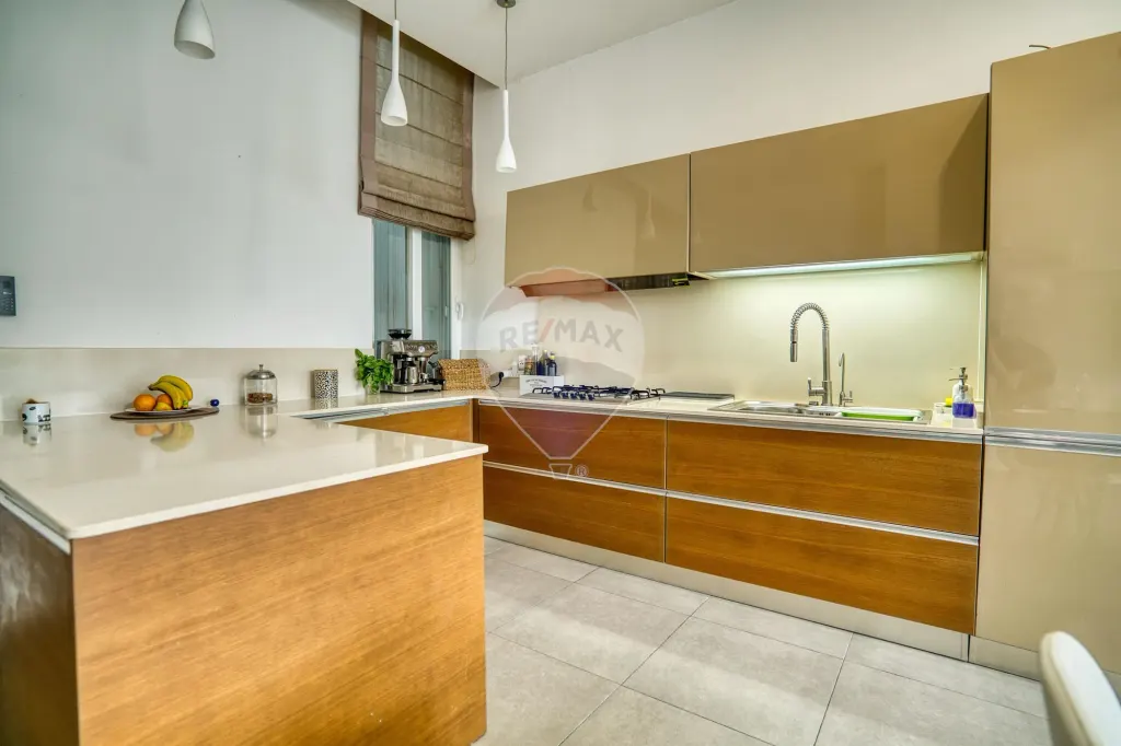 Townhouse in Sliema — photo 7