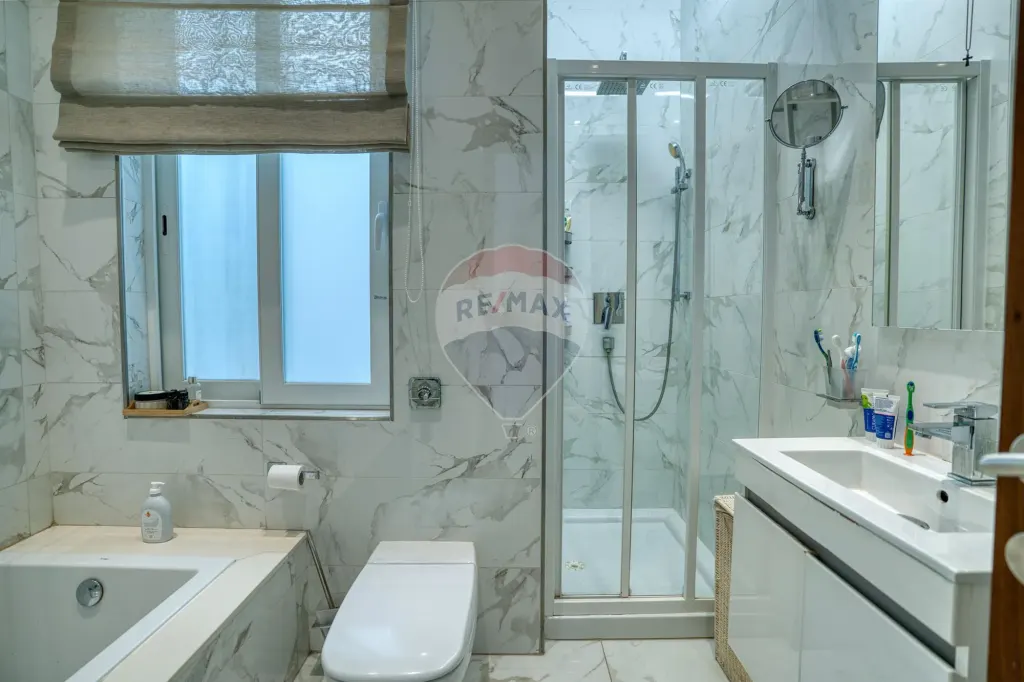 Townhouse in Sliema — photo 19