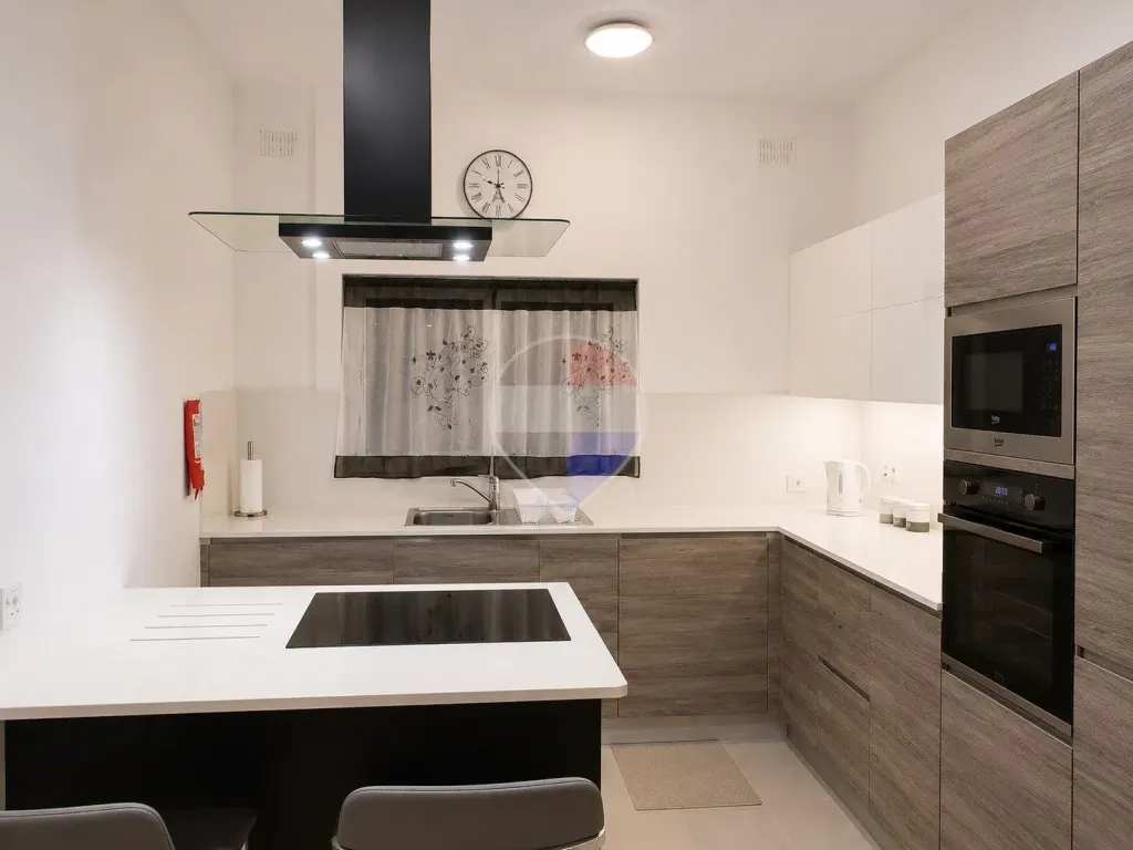 Penthouse in St Julian's — photo 6