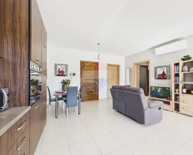 2-bedroom apartment in Zebbug — photo 2