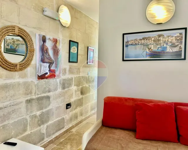 6-bedroom commercial in Valletta — photo 4