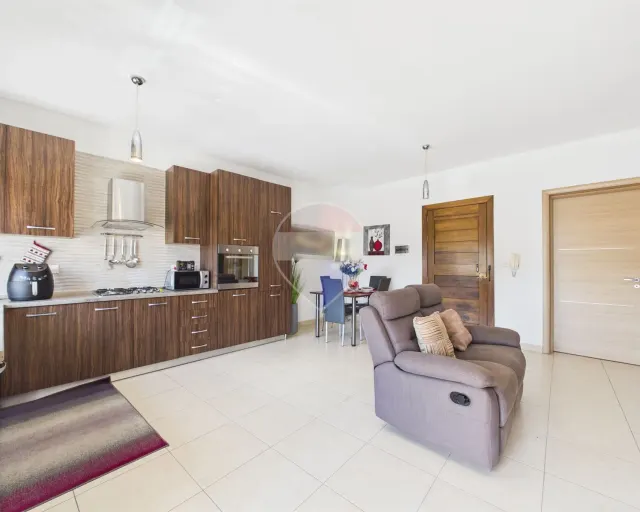 2-bedroom apartment in Zebbug — photo 3