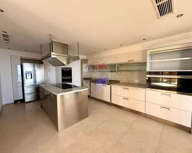 Portomaso – Apartment — photo 2